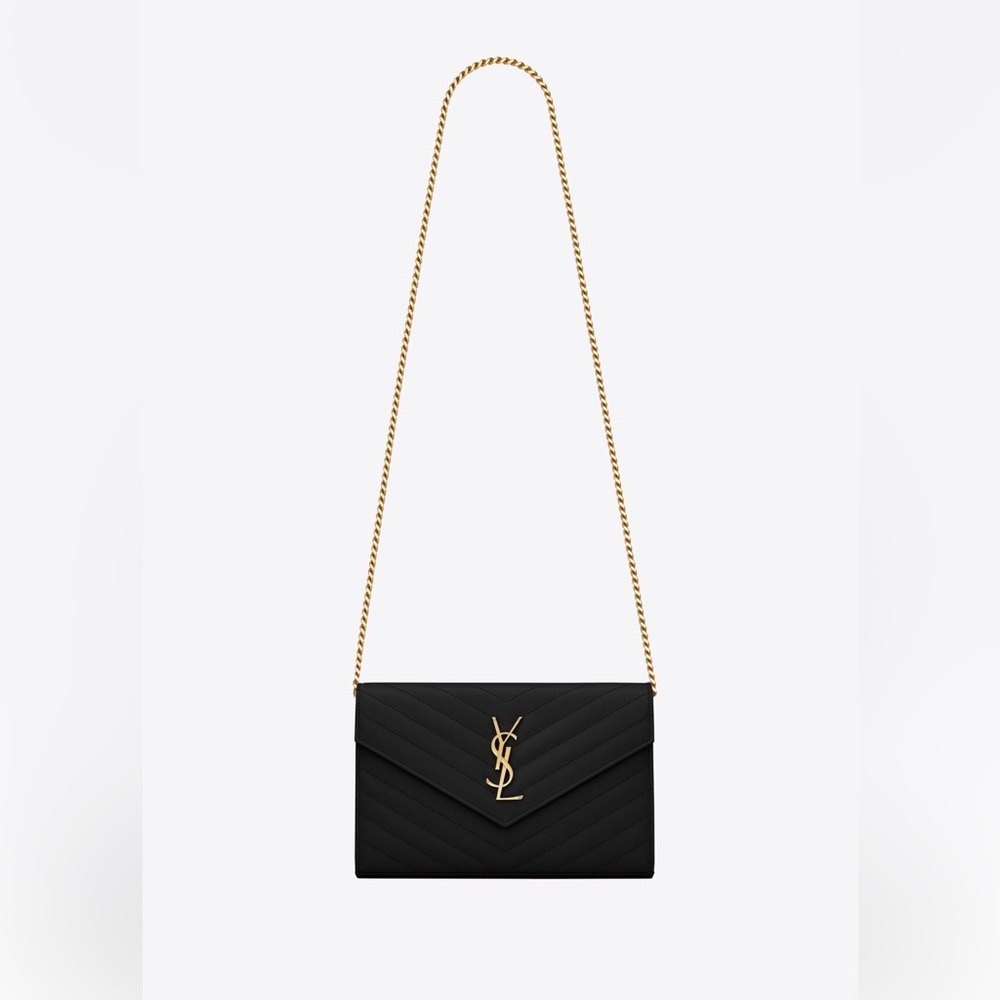 CLASSIC CASSANDRE CHAIN WALLET IN GRAIN DE POUDRE LEATHER